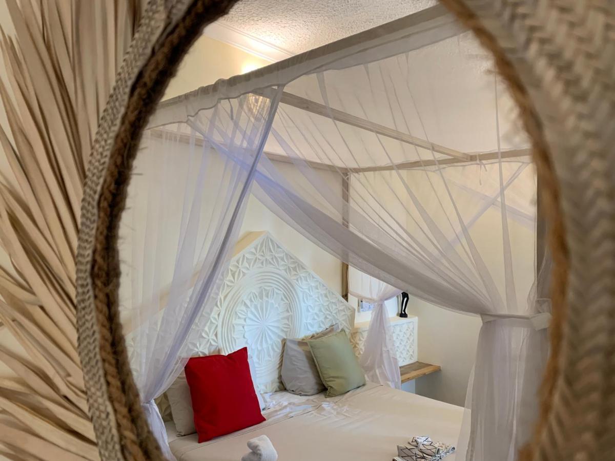 Zanzibar Tropical Sunset Boutique Hotel - Adults Only Kiwengwa  Kültér fotó